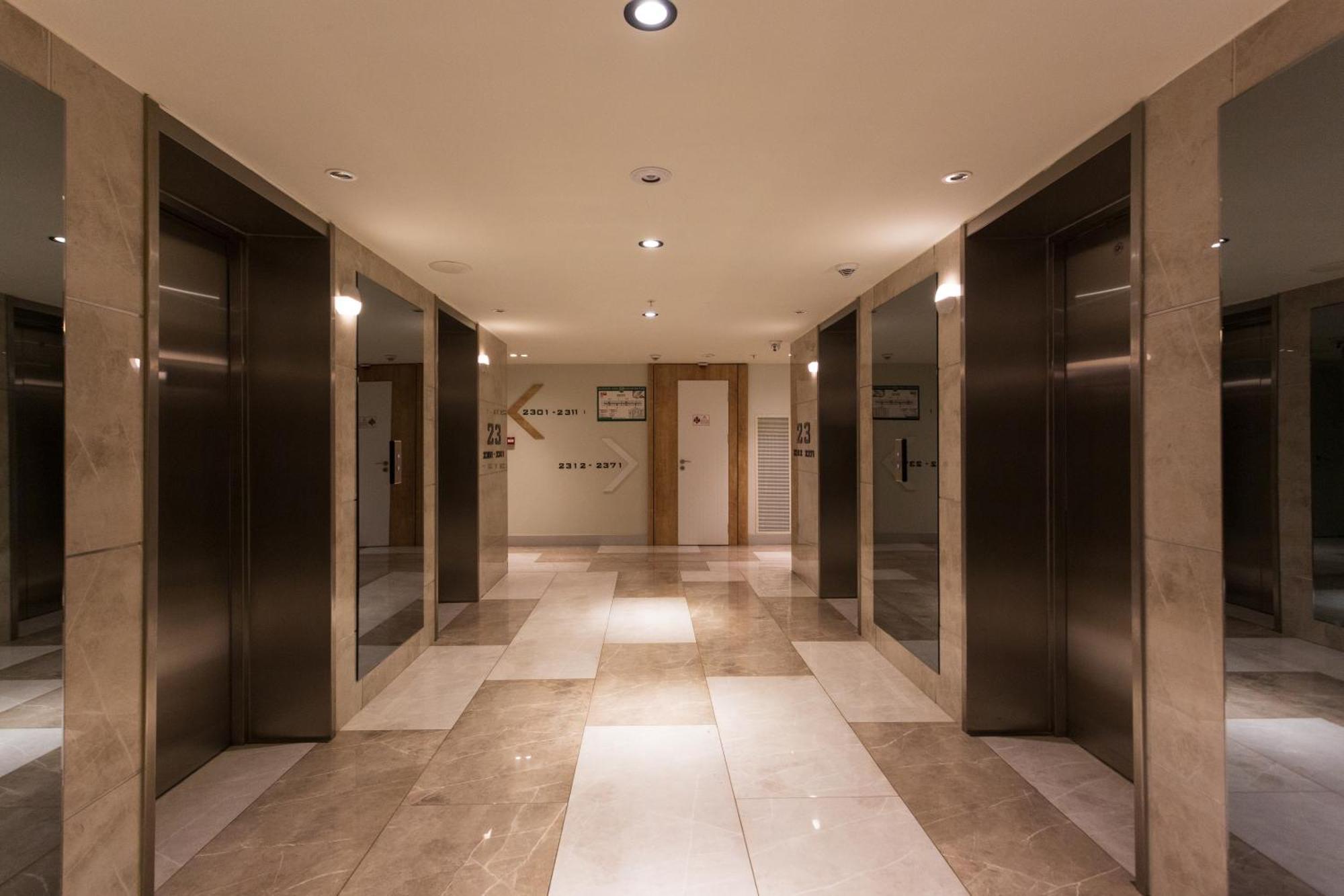 Best Location Apartments In Batumi Exterior foto